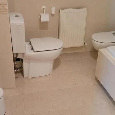 公寓 Cozy Yellow In 格乔