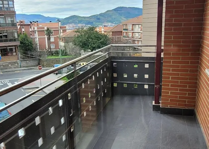 Cozy Yellow In Getxo