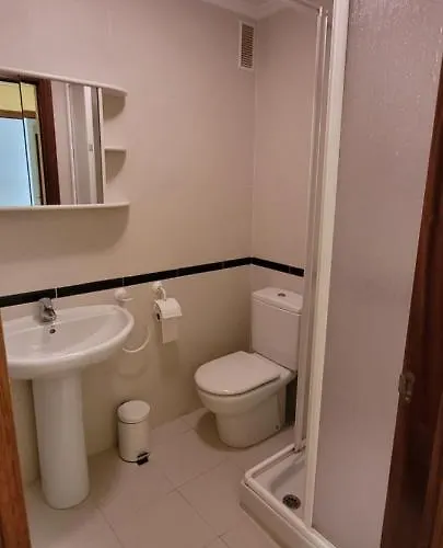 Cozy Yellow In * Getxo